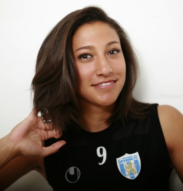 Christen Press – Sexy Soccer Player